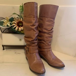 Steve Madden Castro Boots size 8.5